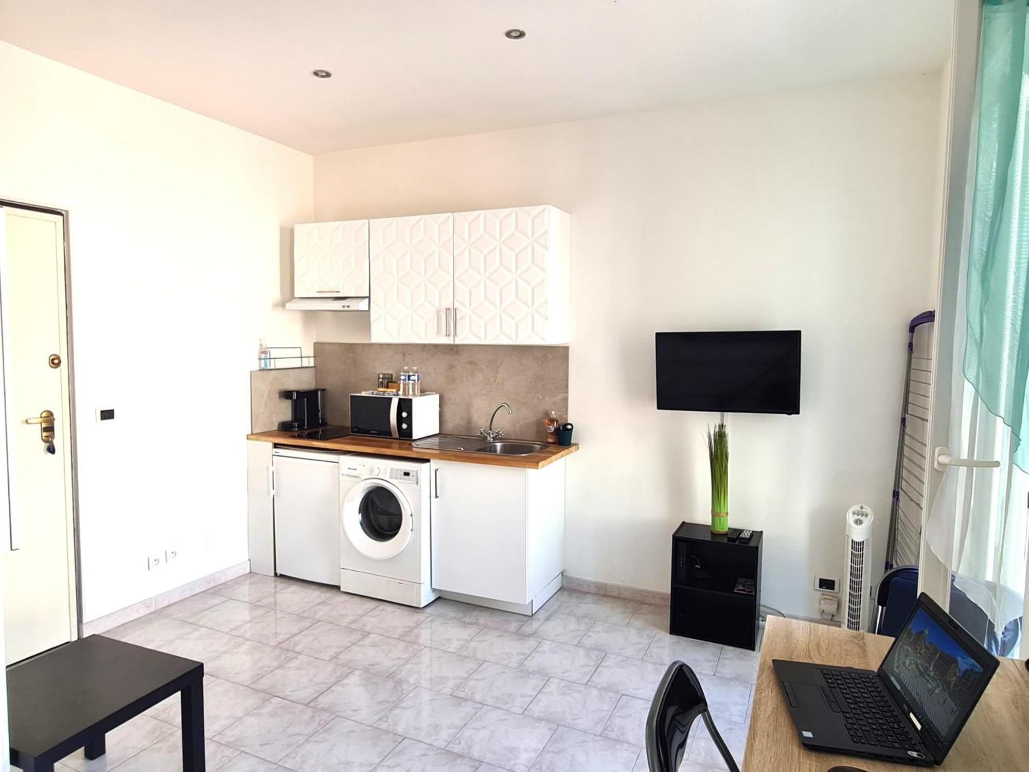 Nice - Studio Cosy Hypercentre A 500M De La Plage Luaran gambar